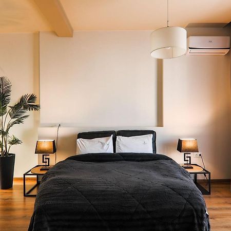 Superior One Luxury Apartments テッサロニキ エクステリア 写真