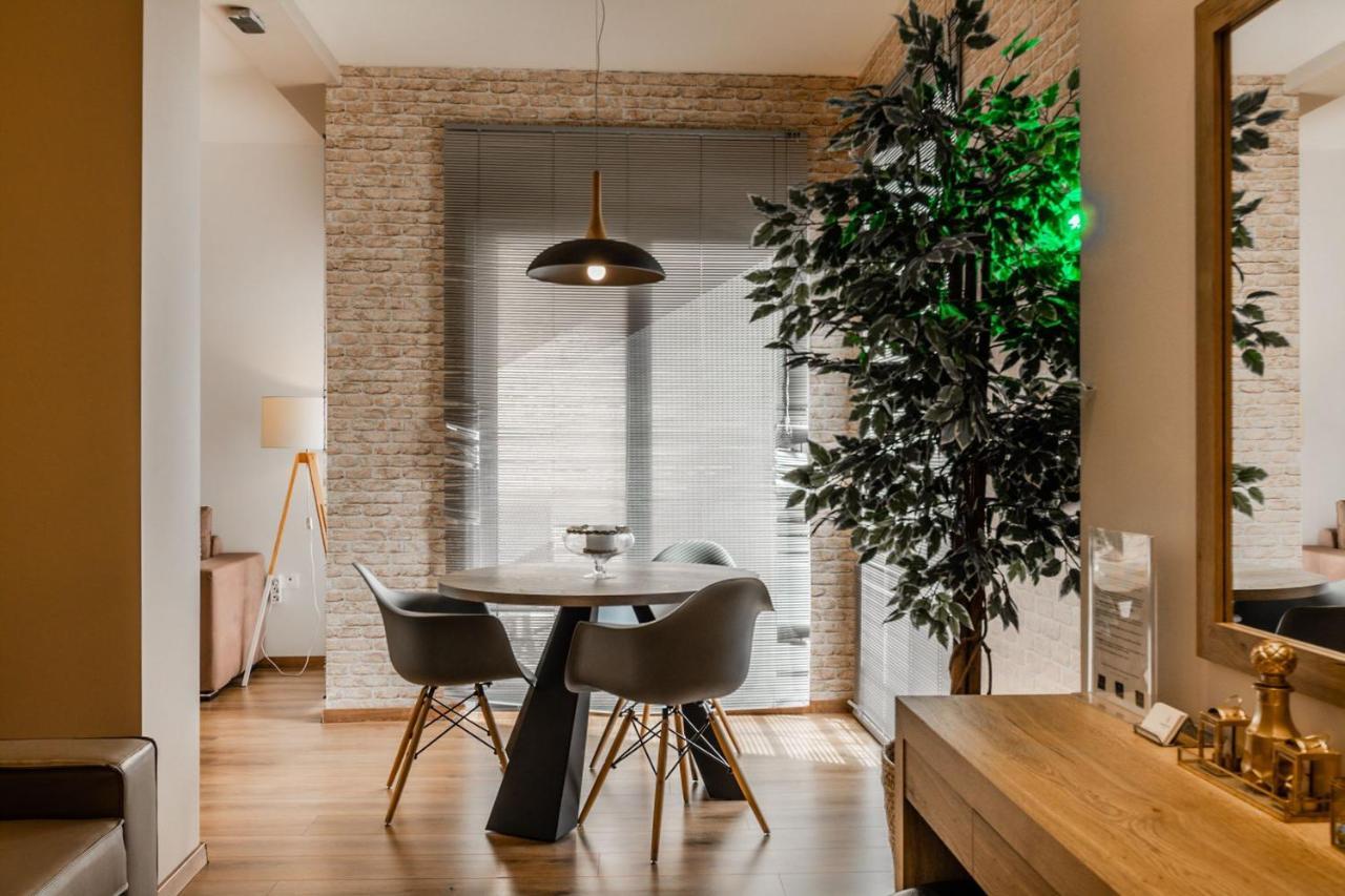 Superior One Luxury Apartments テッサロニキ エクステリア 写真