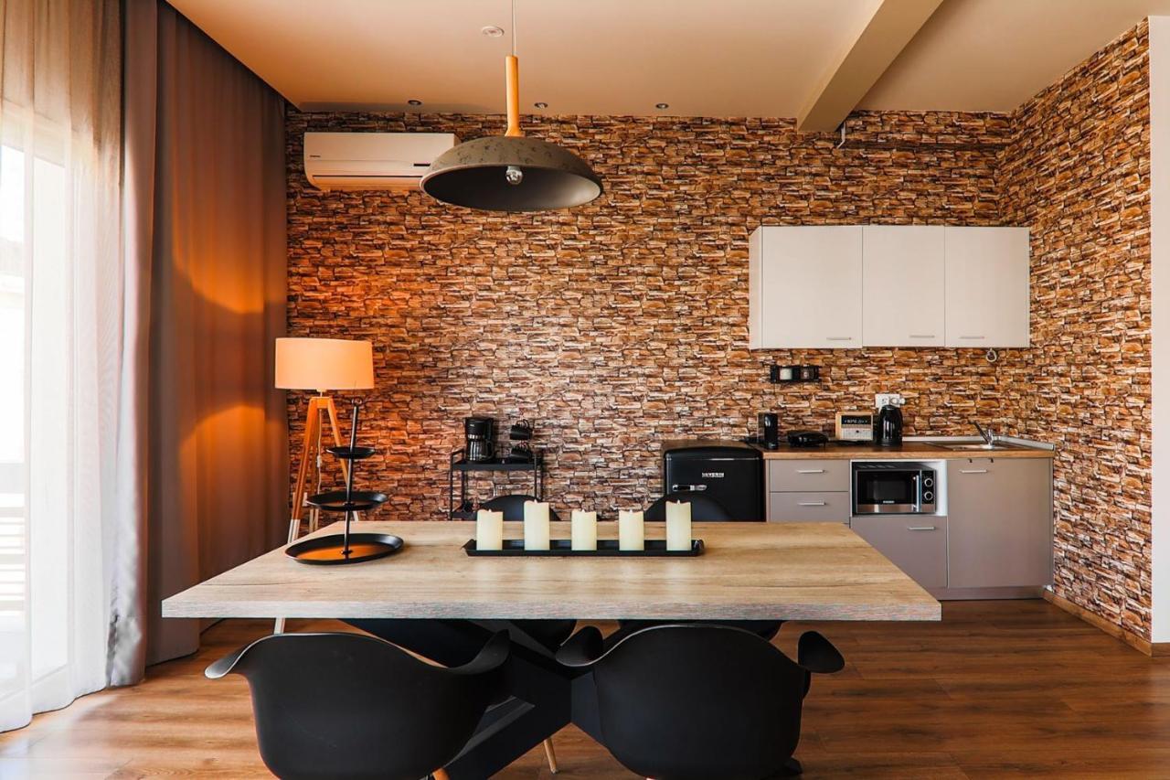 Superior One Luxury Apartments テッサロニキ エクステリア 写真