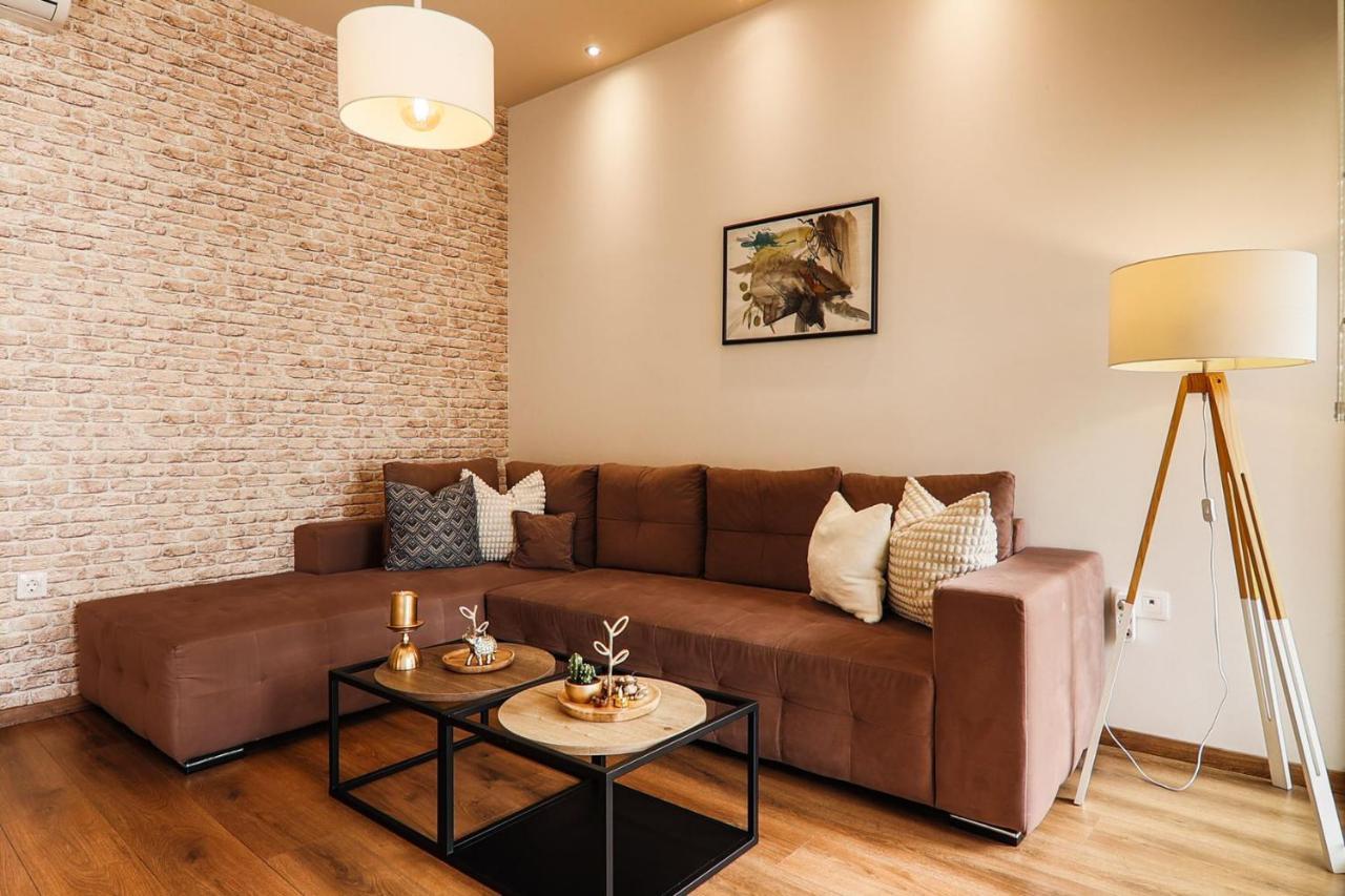 Superior One Luxury Apartments テッサロニキ エクステリア 写真